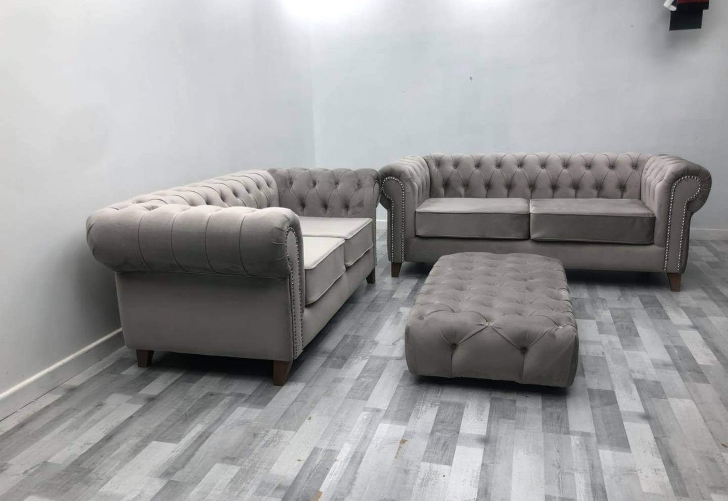 Regal sofa deals design